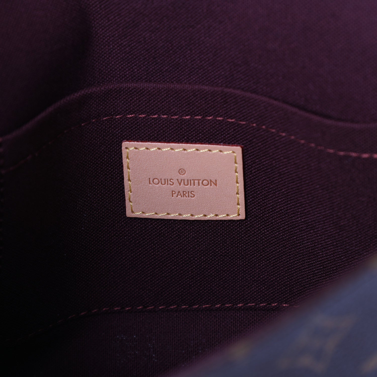 Louis Vuitton Monogram Favorite MM 6 of 9