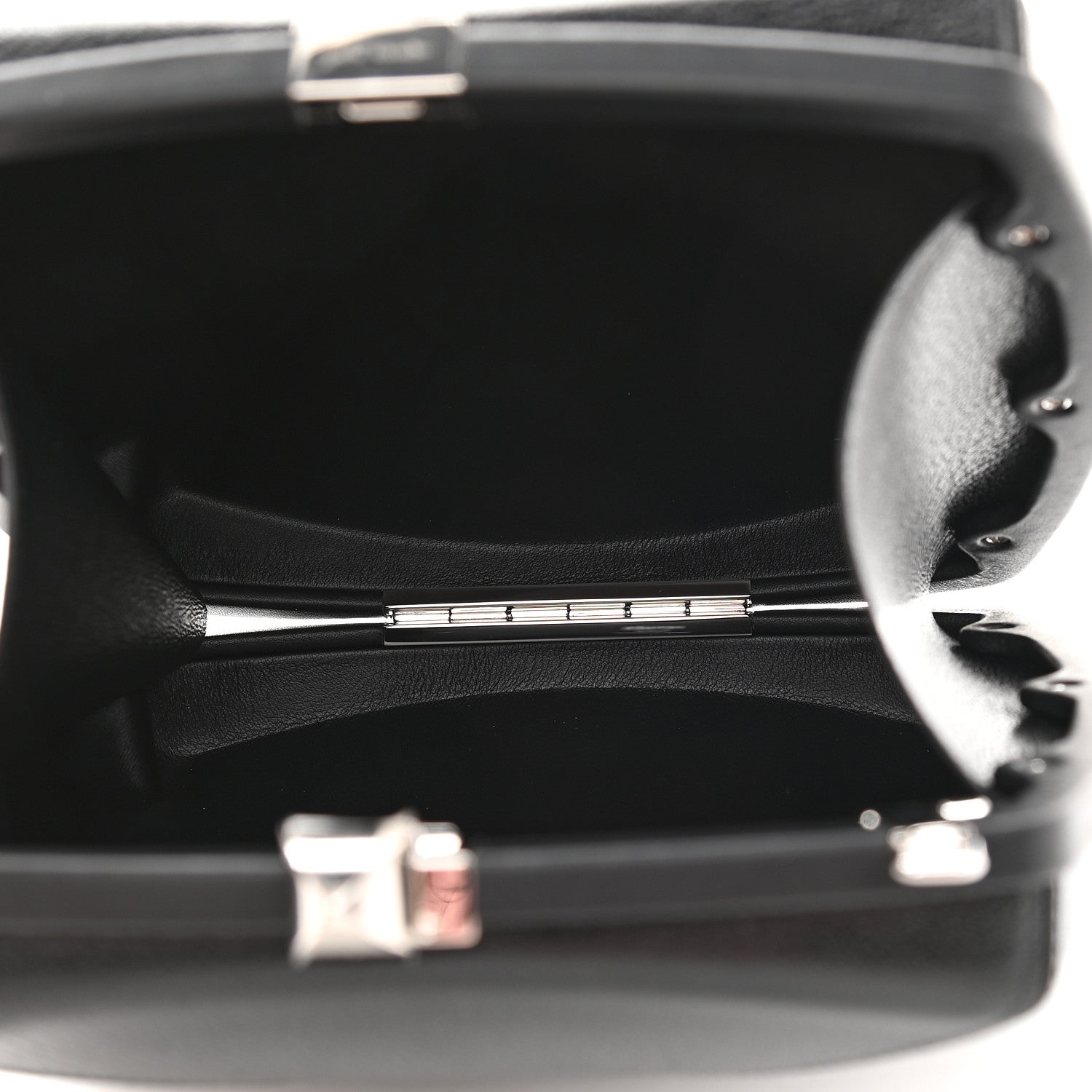 Hermes Chevre Chamkila Clou Medor Clutch Black 5 of 9