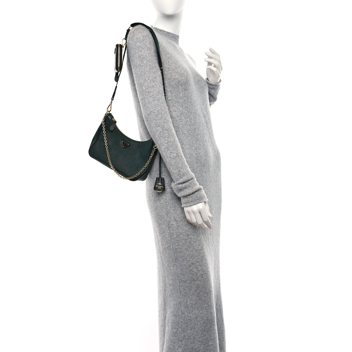 Saffiano Lux Re-Edition 2005 Shoulder Bag Smeraldo