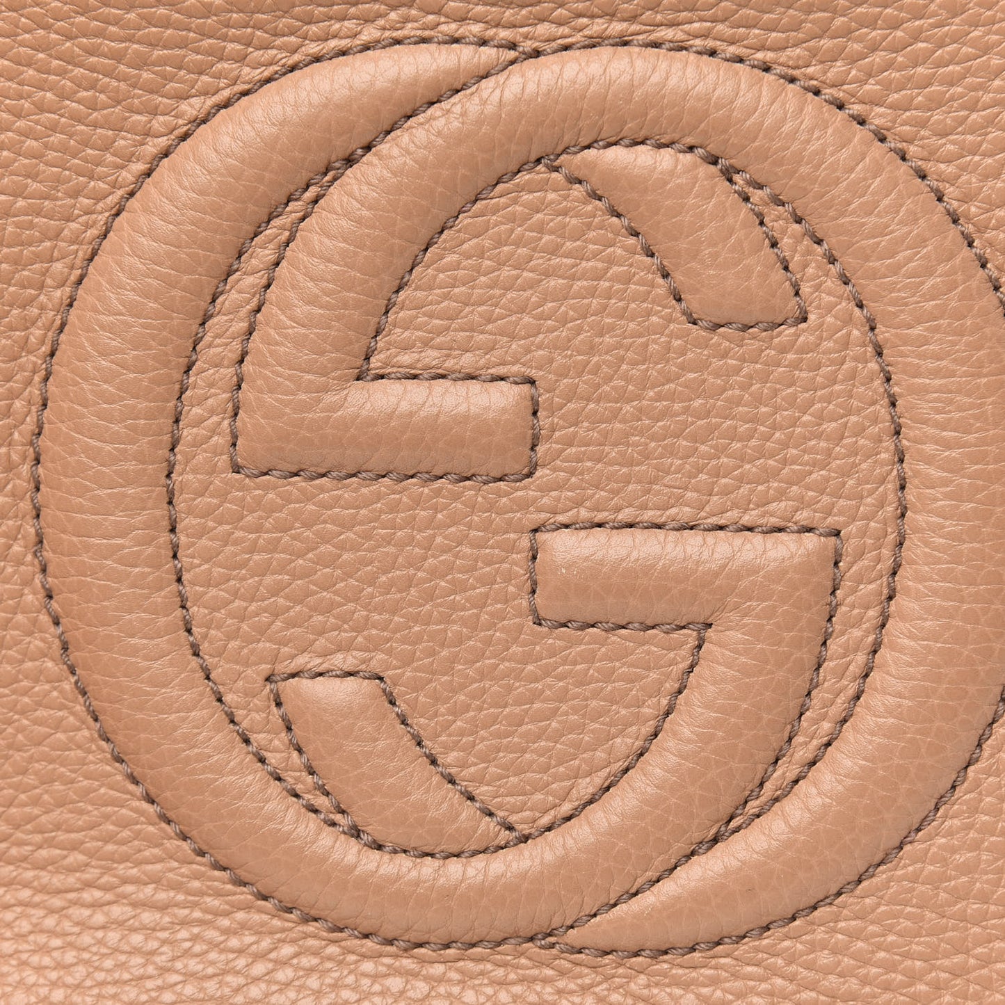 Pebbled Calfskin Small Soho Disco Bag Camelia