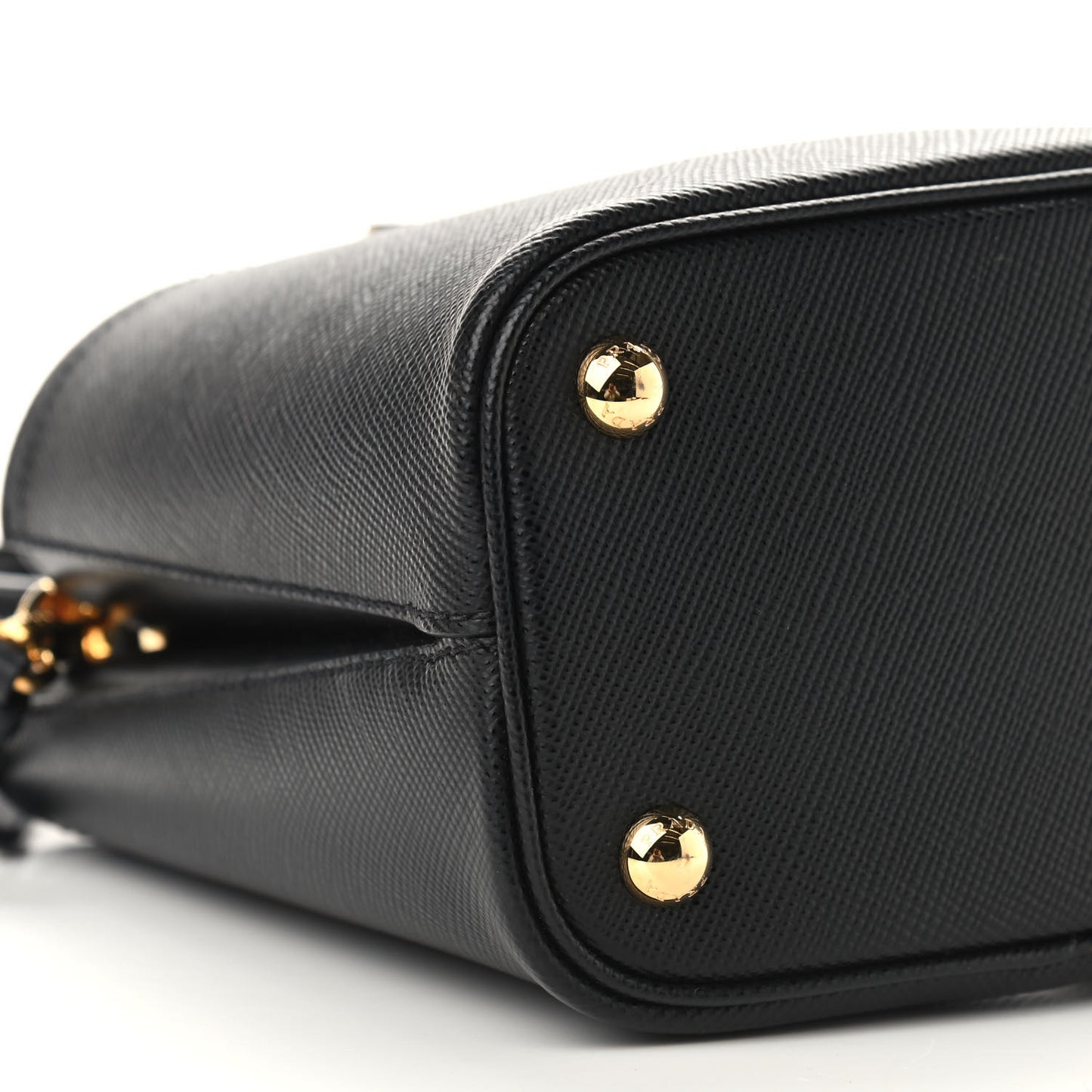Saffiano Cuir Small Panier Bucket Bag Black Fuoco