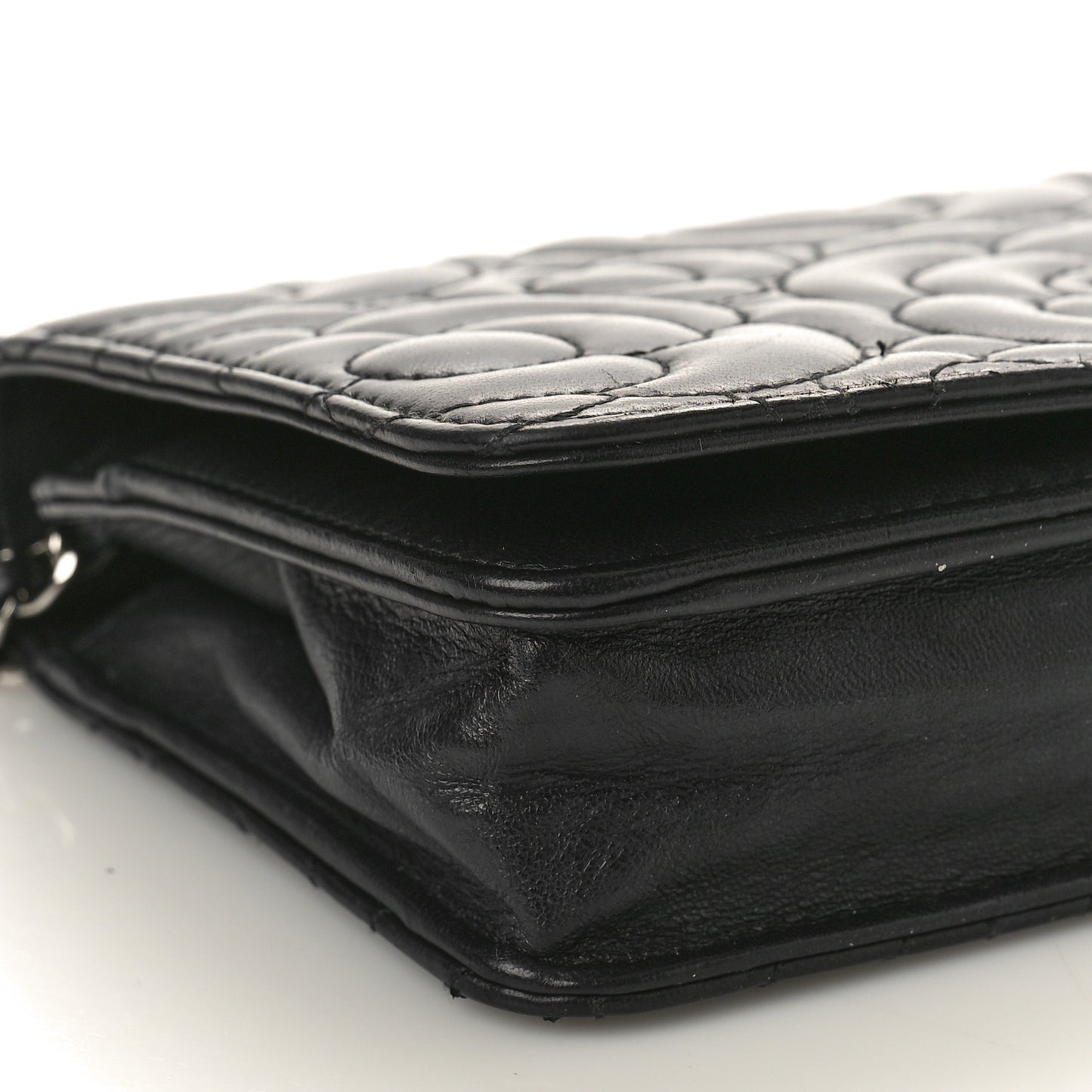 Lambskin Camellia Quilted Wallet On Chain WOC Black