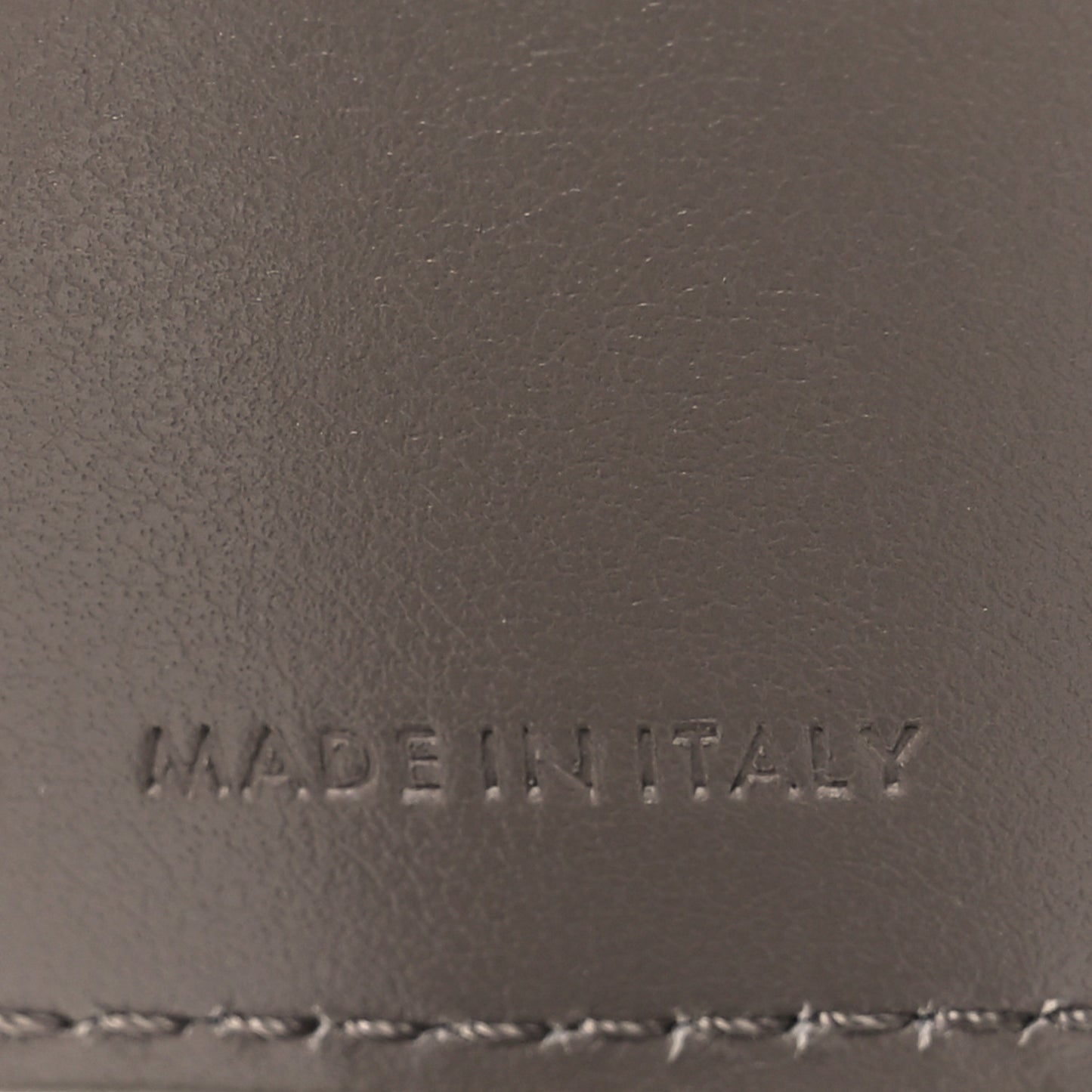 Grained Calfskin Medium Multifunction Strap Wallet Pebble