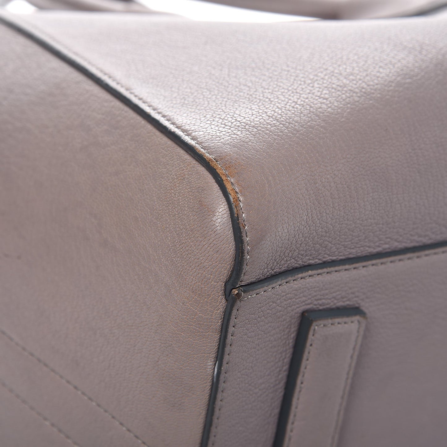 Sugar Goatskin Medium Antigona Pearl Grey