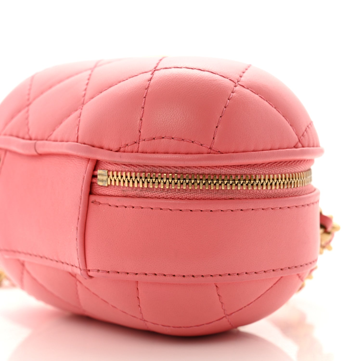 Chanel Lambskin Quilted CC Bubble Vanity Case With Chain Pink 9 of 11