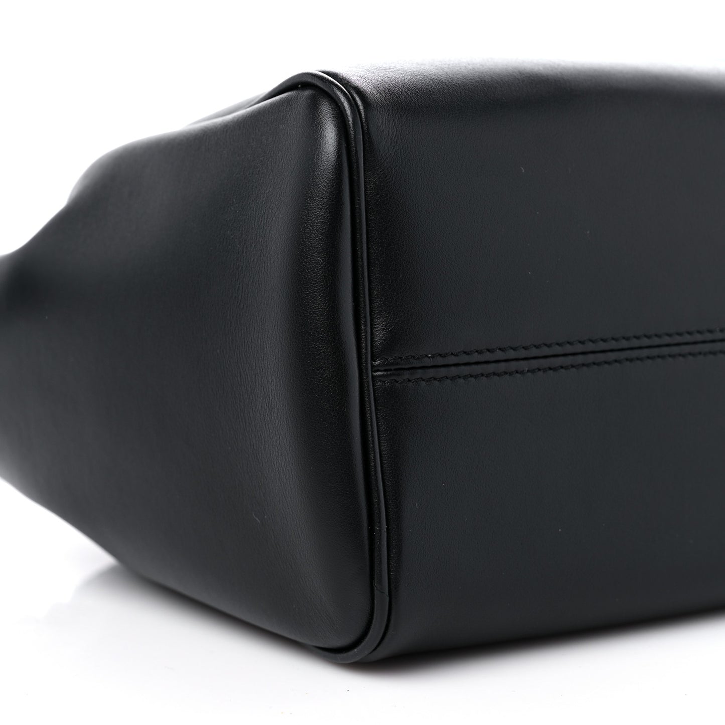 Smooth Calfskin Cuir Small Triomphe Cabas Drawstring Black