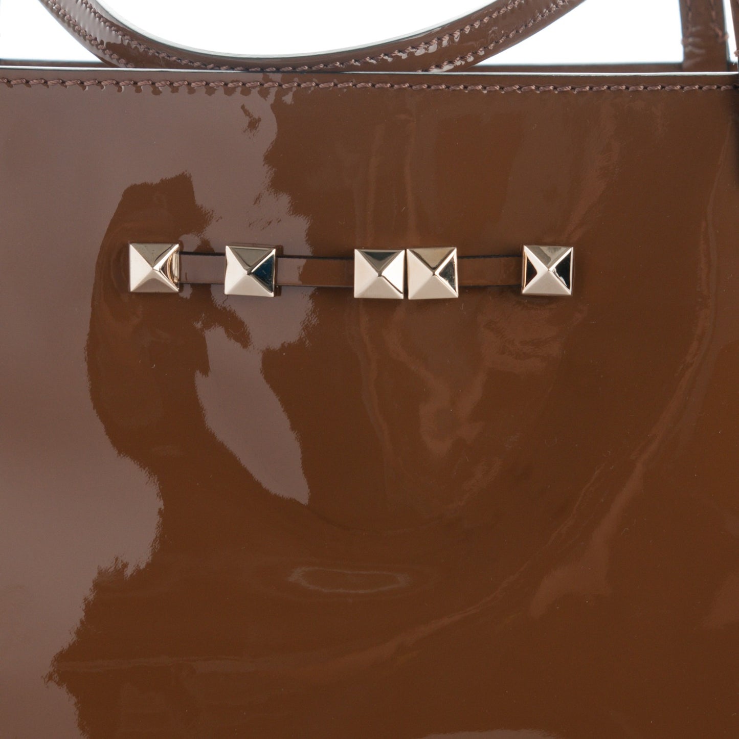 Patent Medium Rockstud Crossbody Tote Taupe