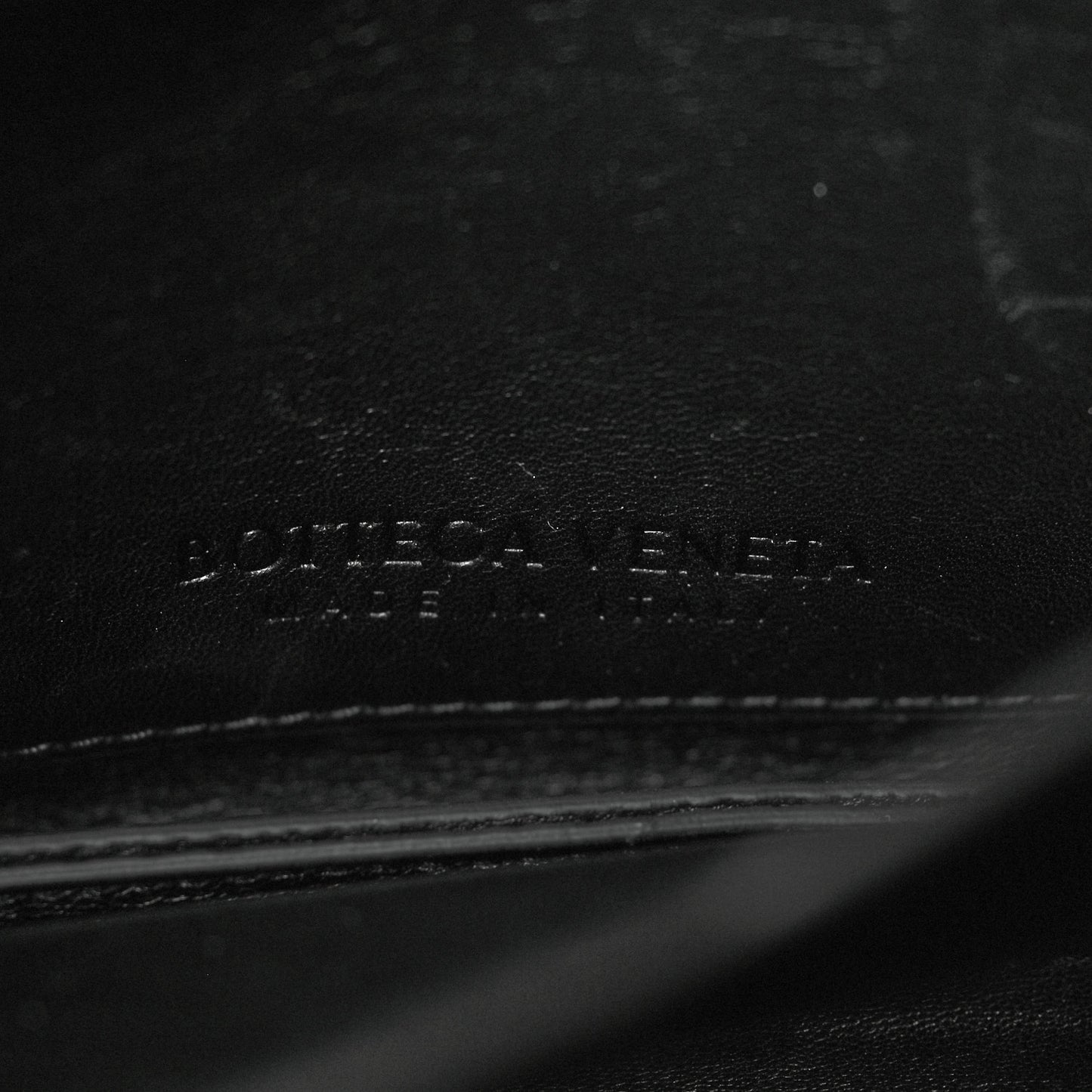 Calfskin Mount Envelope Bag Black