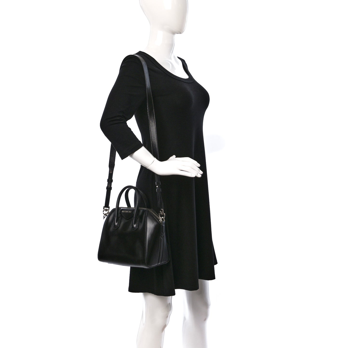 Shiny Lord Calfskin Mini Antigona Black