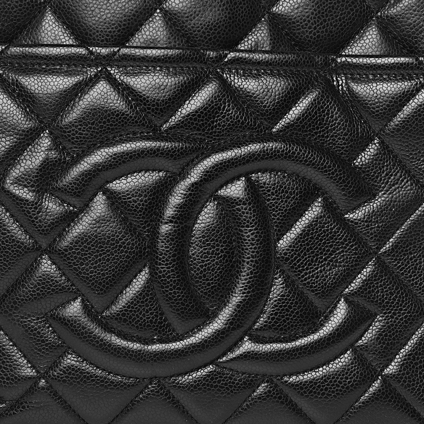 Caviar Quilted CC Timeless Soft Tote Black