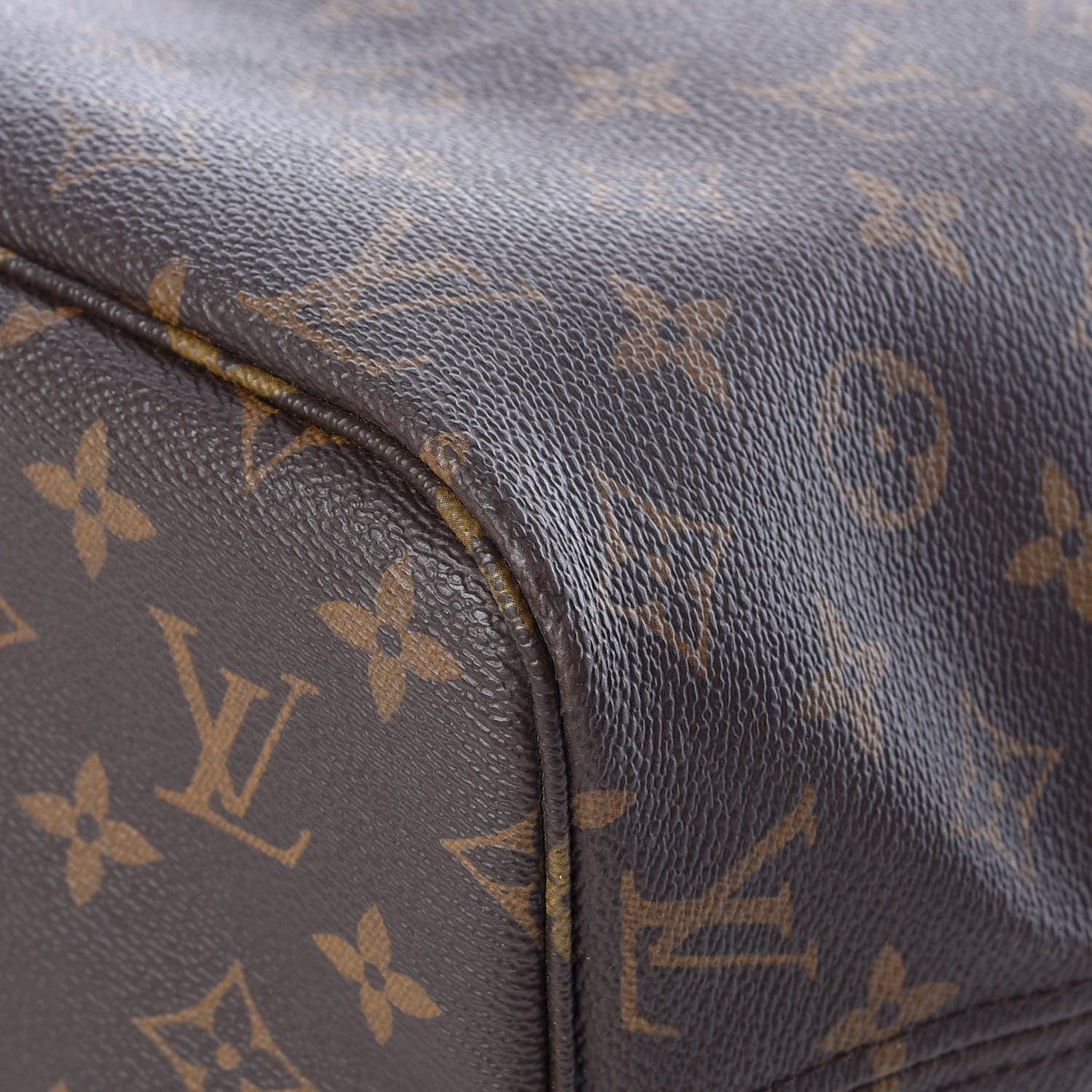 Louis Vuitton Monogram Neverfull MM 10 of 15