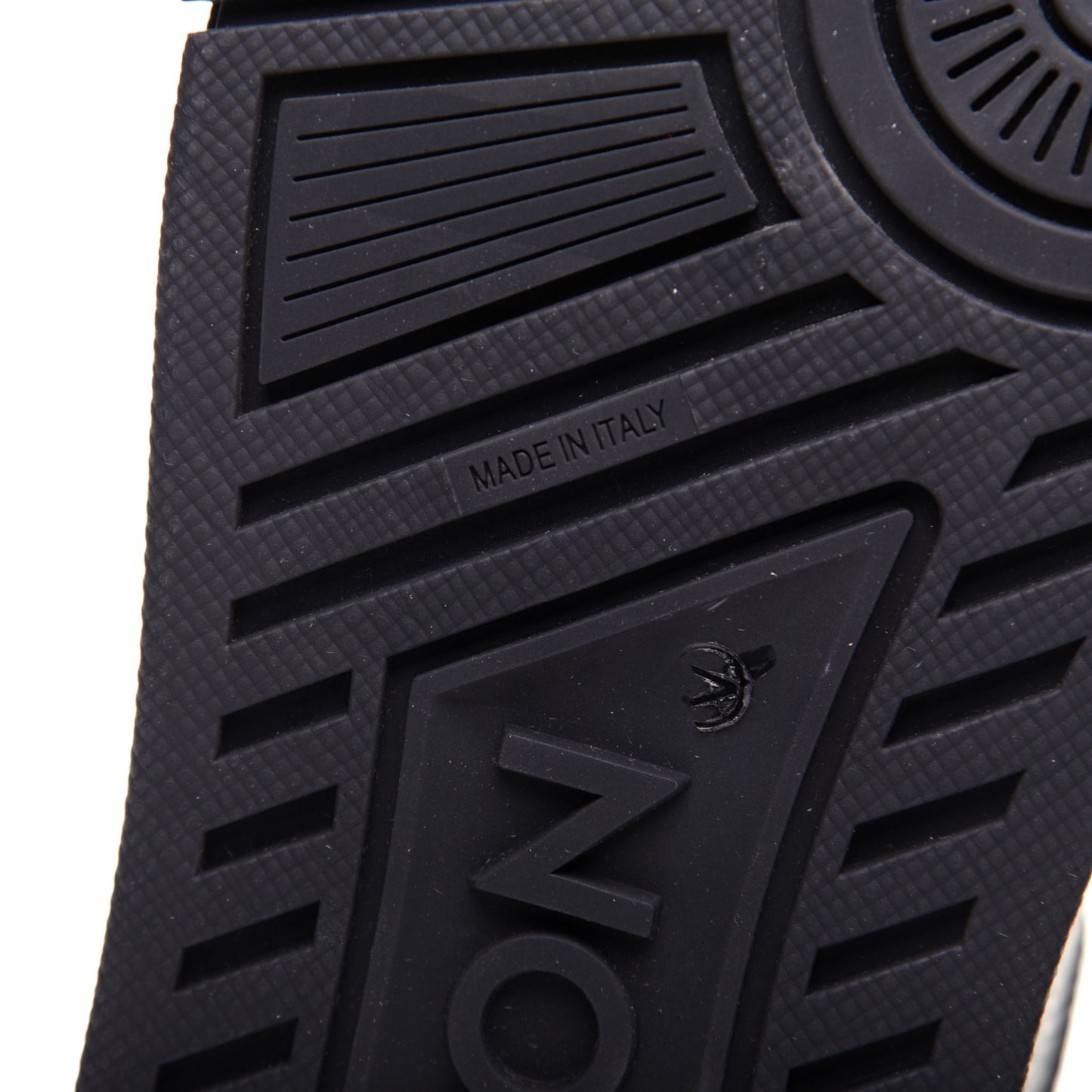 Calfskin Mens LV Trainer Sneaker 10 Black