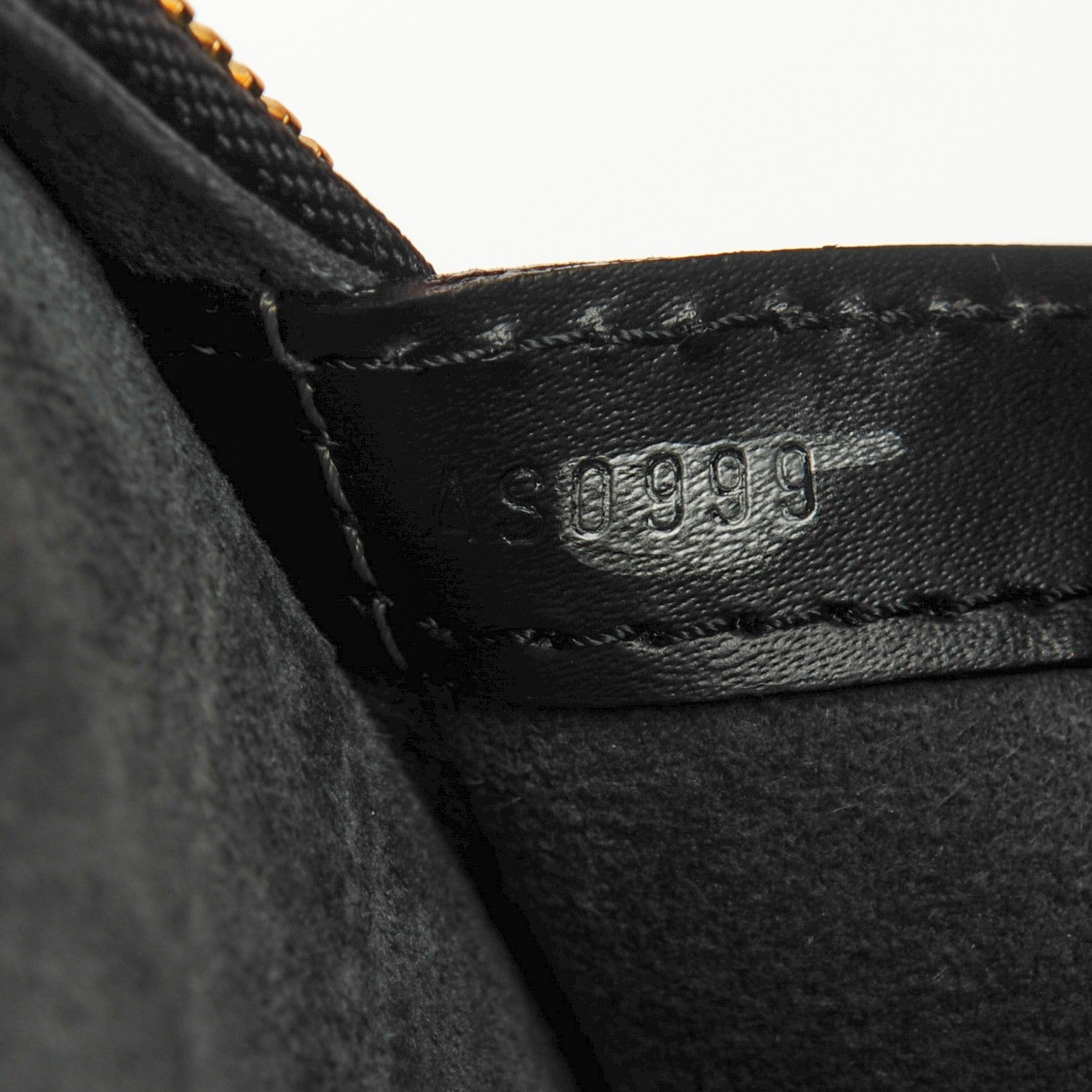 Louis Vuitton Epi Lussac Black 6 of 7