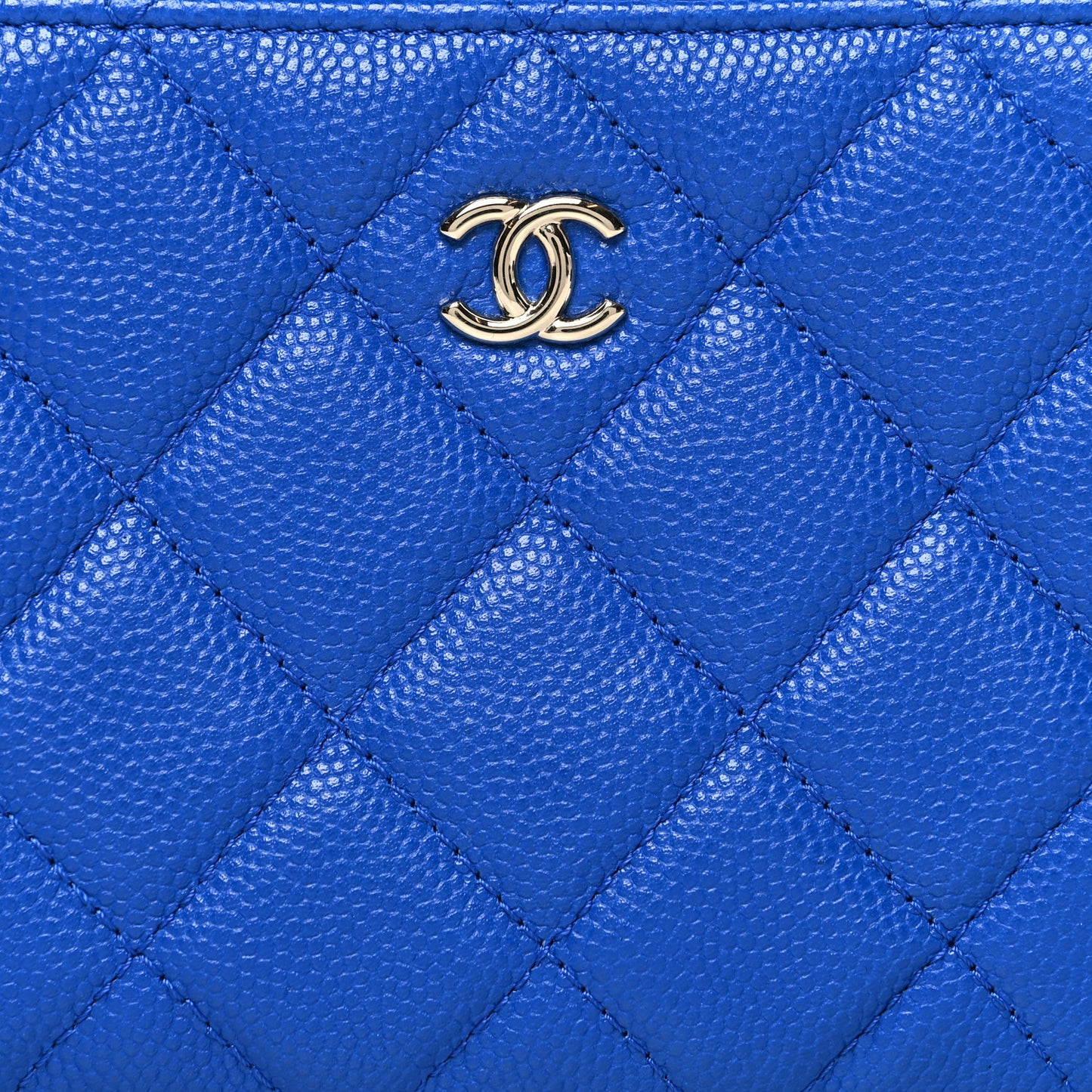 Caviar Quilted Small Cosmetic Case Blue