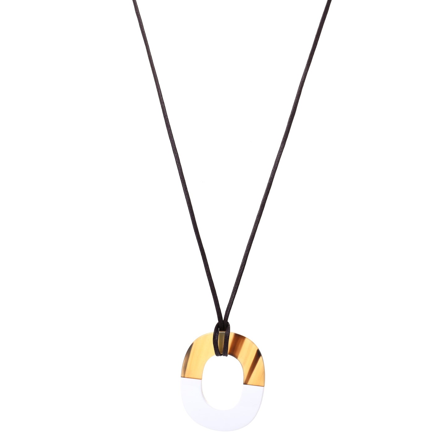 Buffalo Horn Isthme Pendant Necklace