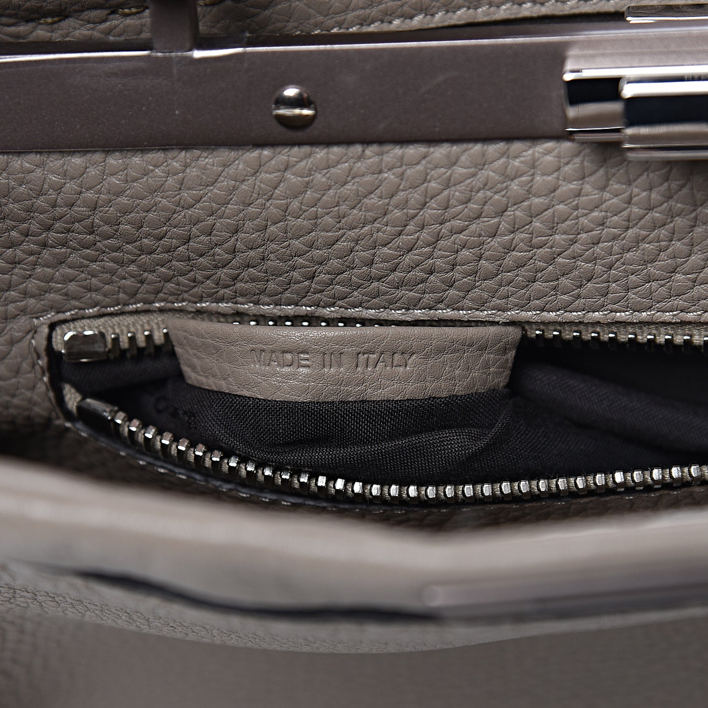 Cuoio Romano Selleria Medium Peekaboo Iconic Satchel Corda