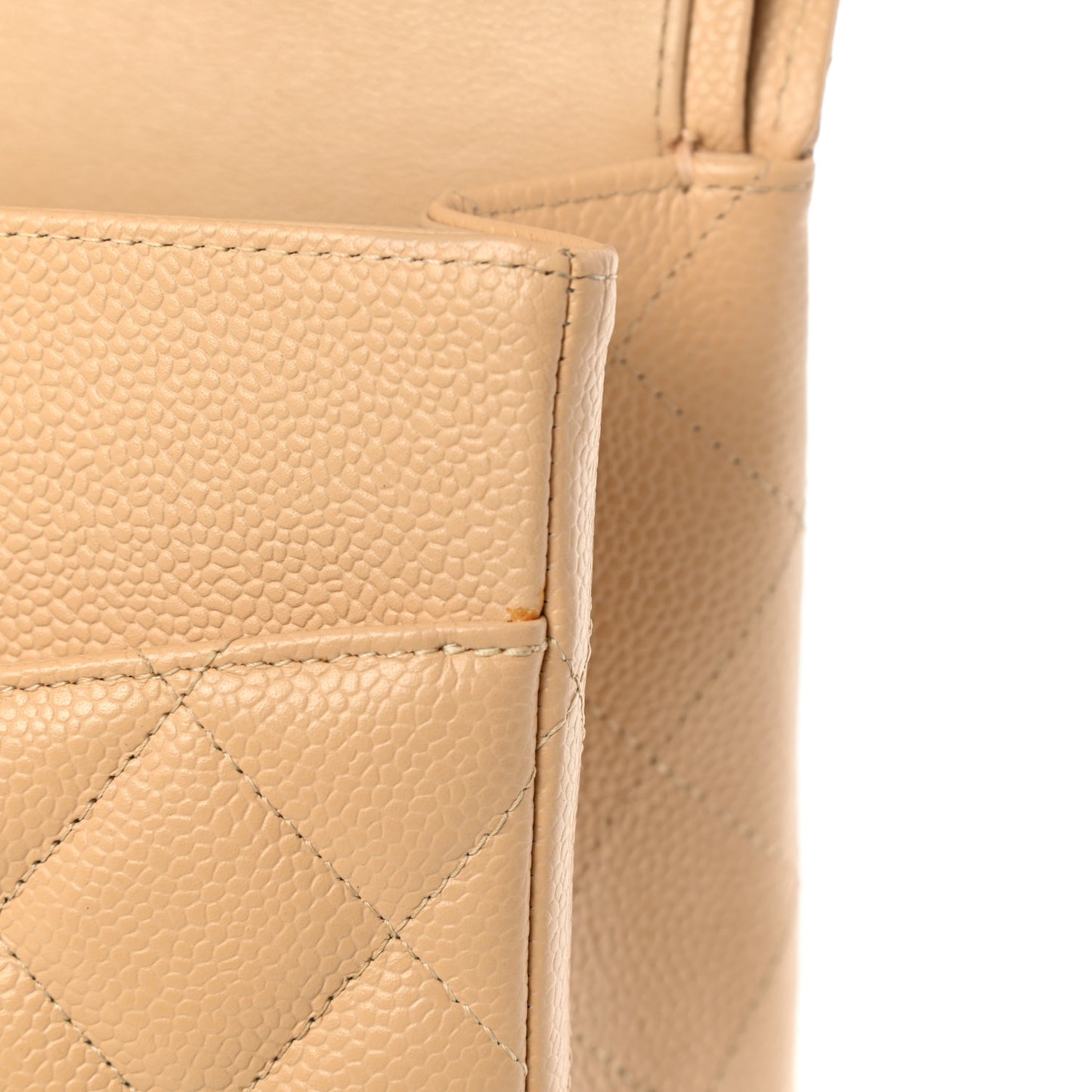Caviar Quilted Jumbo Double Flap Beige Clair
