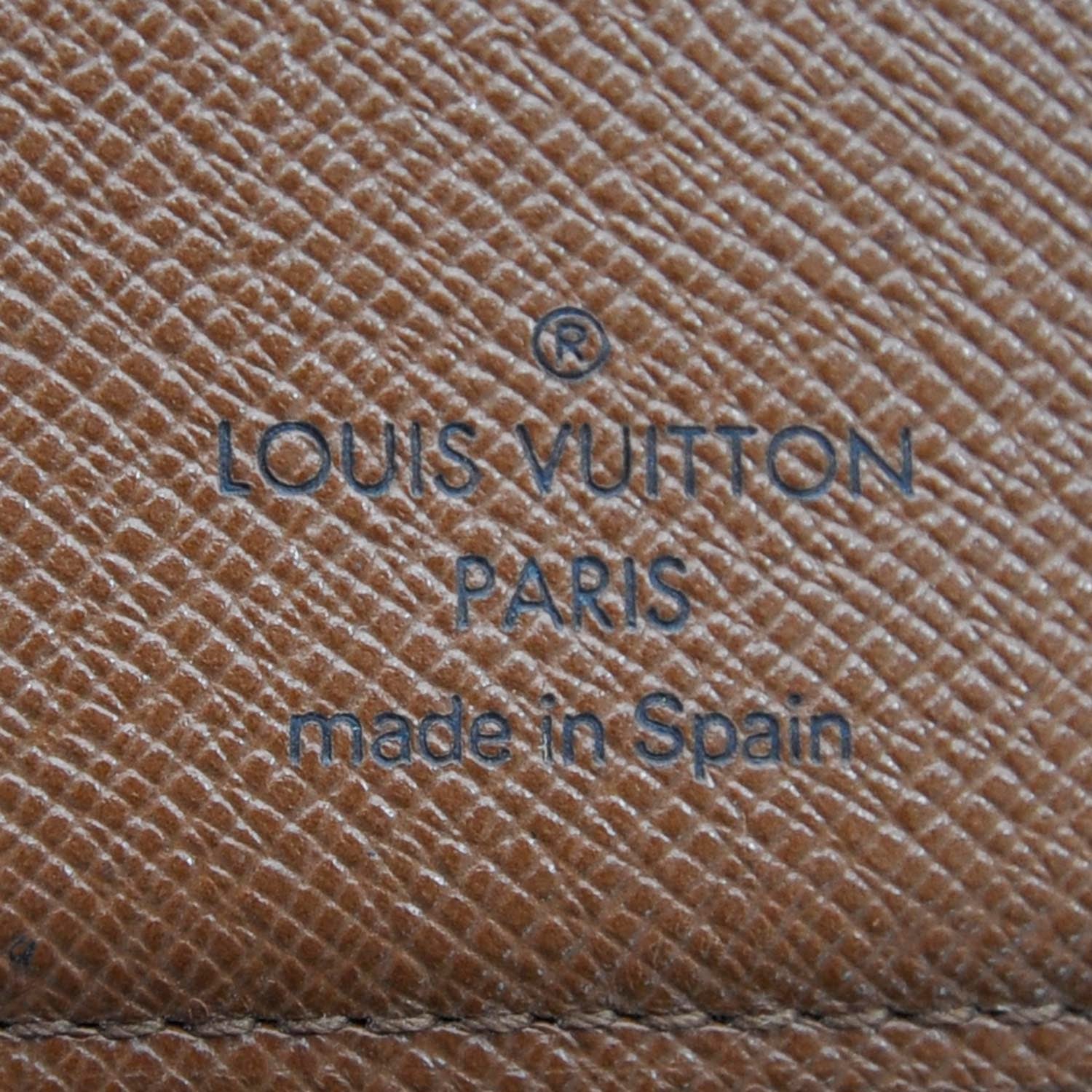 Louis Vuitton Monogram Mini Agenda Cover w Pen 6 of 8