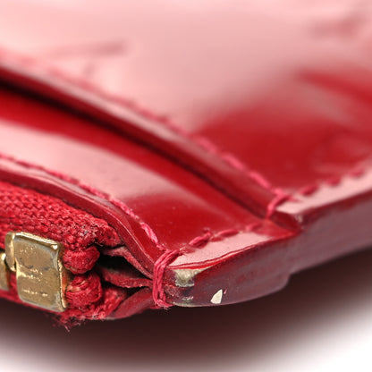 Louis Vuitton Vernis Key Pouch Pomme D'Amour 13 of 15