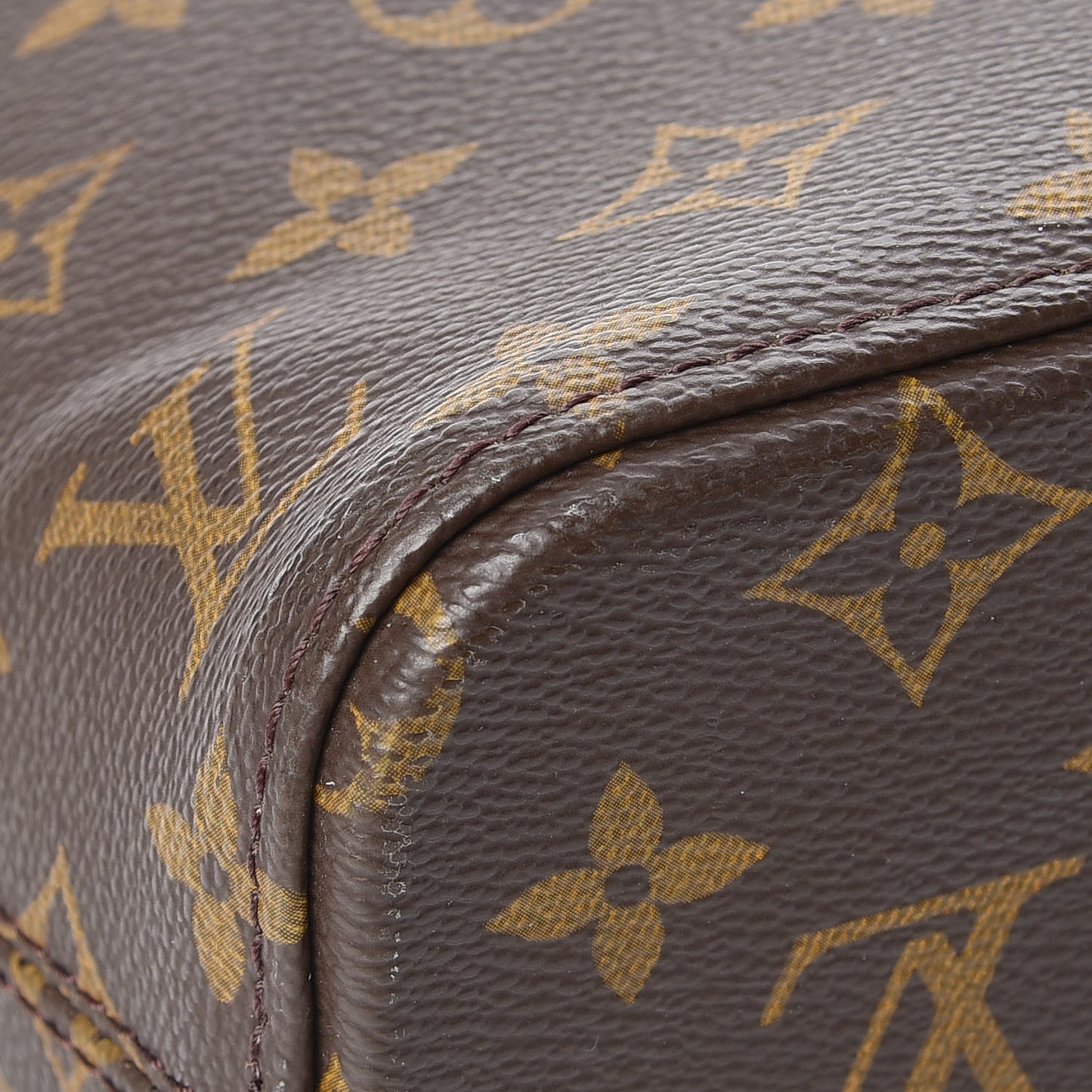 Monogram Luco