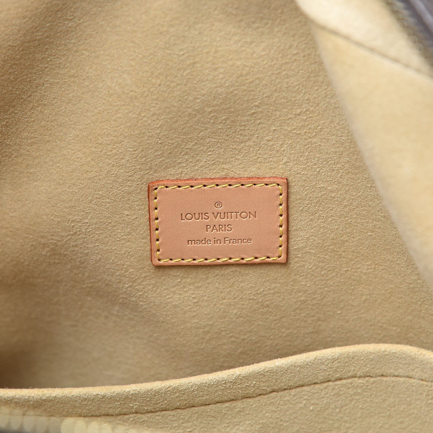 Louis Vuitton Monogram Manhattan GM 6 of 13