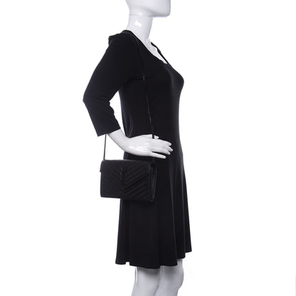 Saint Laurent Grain De Poudre Matelasse Chevron Monogram Chain Wallet Black 2 of 9