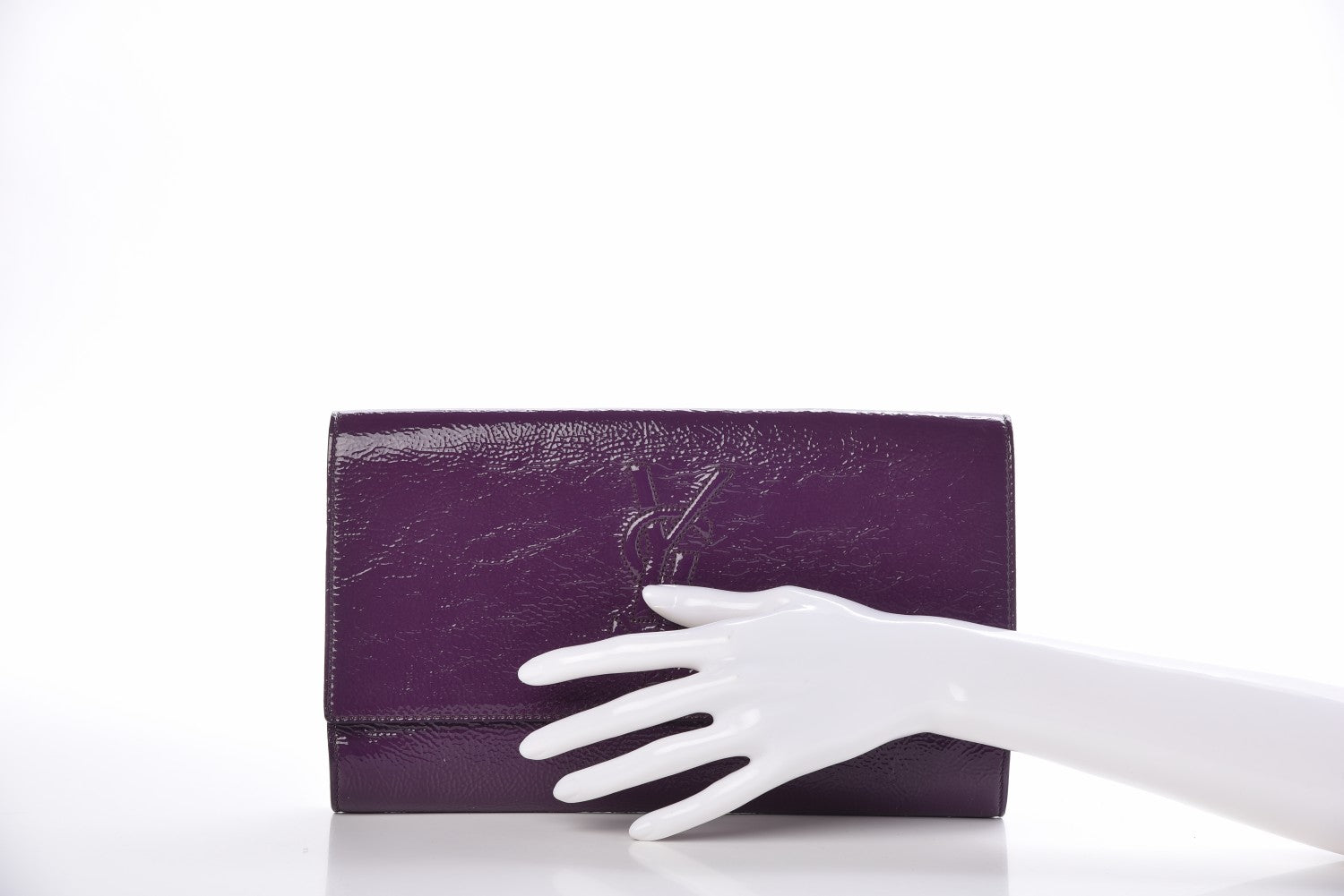 Saint Laurent Textured Patent Monogram Large Belle De Jour Clutch Purple 10 of 16