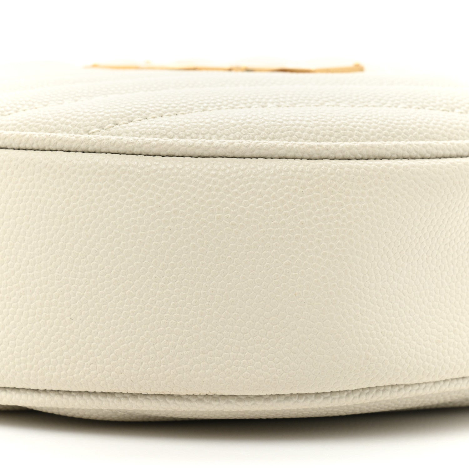 Saint Laurent Grain De Poudre Matelasse Chevron Quilted Round Vinyle Camera Bag Crema Soft 9 of 9