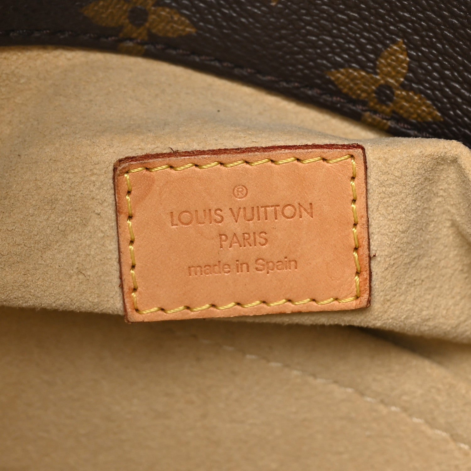 Louis Vuitton Monogram Artsy MM 6 of 11