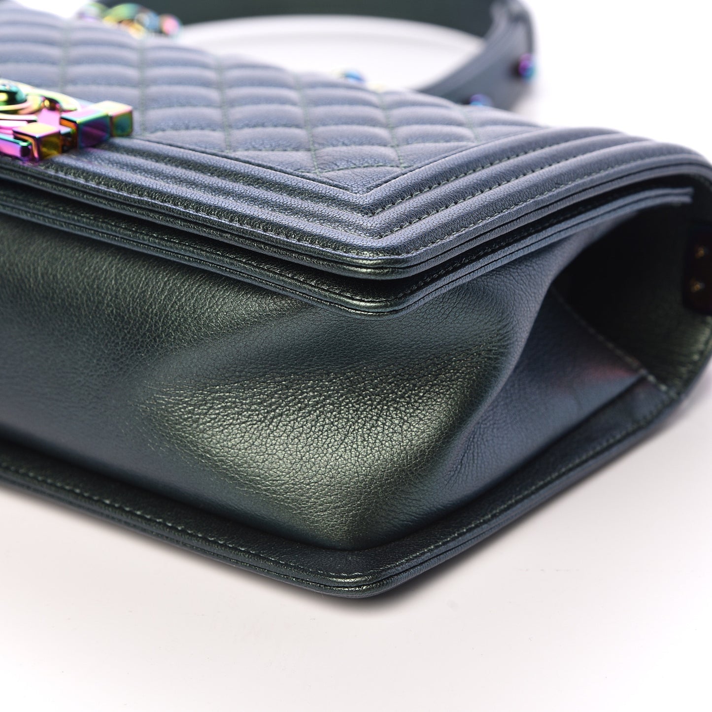 Iridescent Goatskin Quilted Medium Boy Flap Green