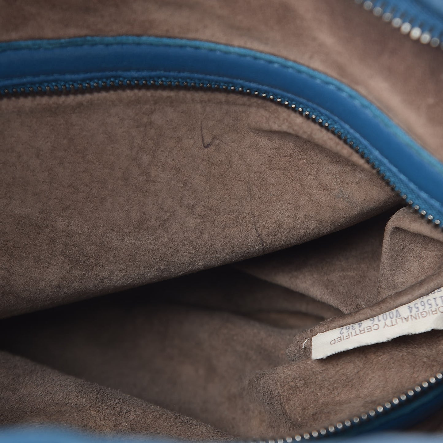 Nappa Intrecciato Large Veneta Hobo Empire