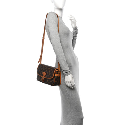Louis Vuitton Monogram Sologne 2 of 17