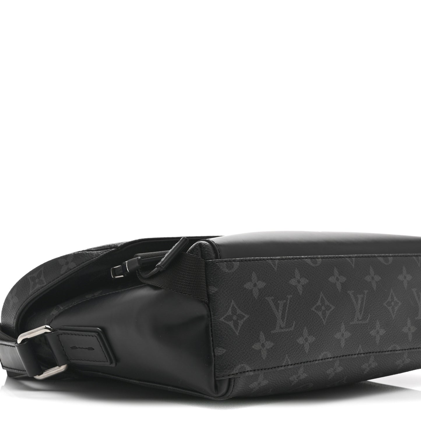 Monogram Eclipse Voyager PM Messenger