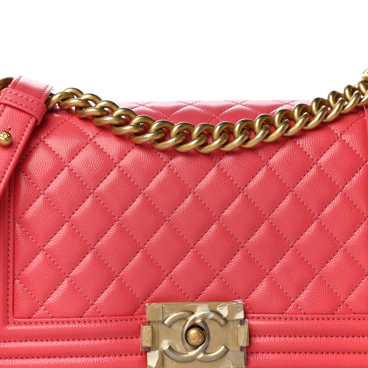 Caviar Quilted Medium Boy Flap Pink