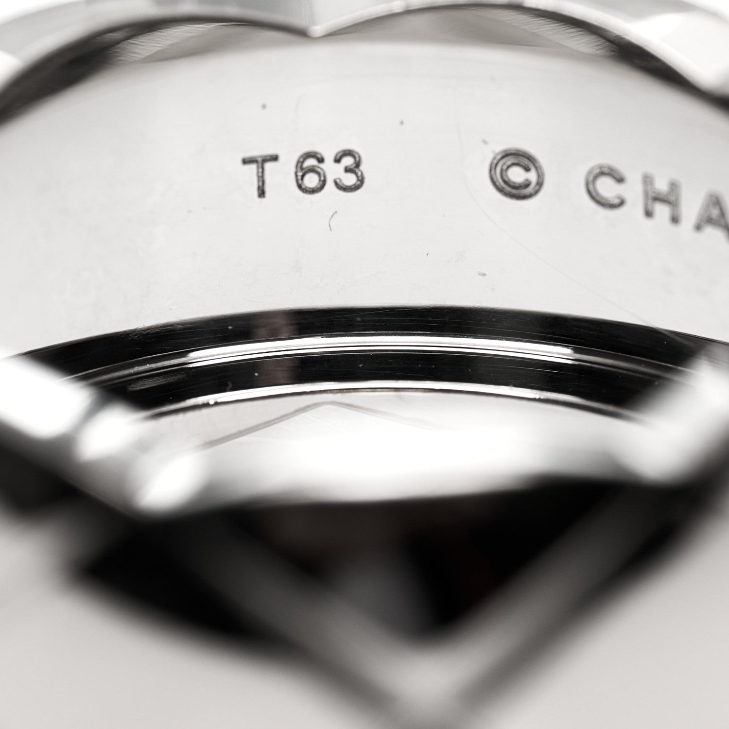 Chanel 18K White Gold Large Coco Crush Ring 63 10.25 7 of 8