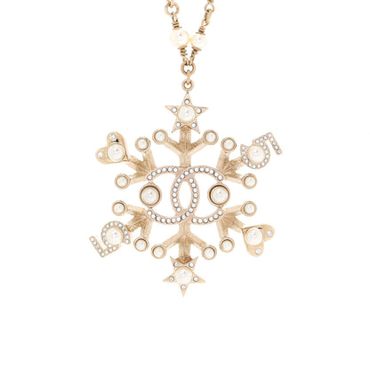 Chanel Crystal Pearl Hearts CC Pendant Necklace Gold 4 of 6