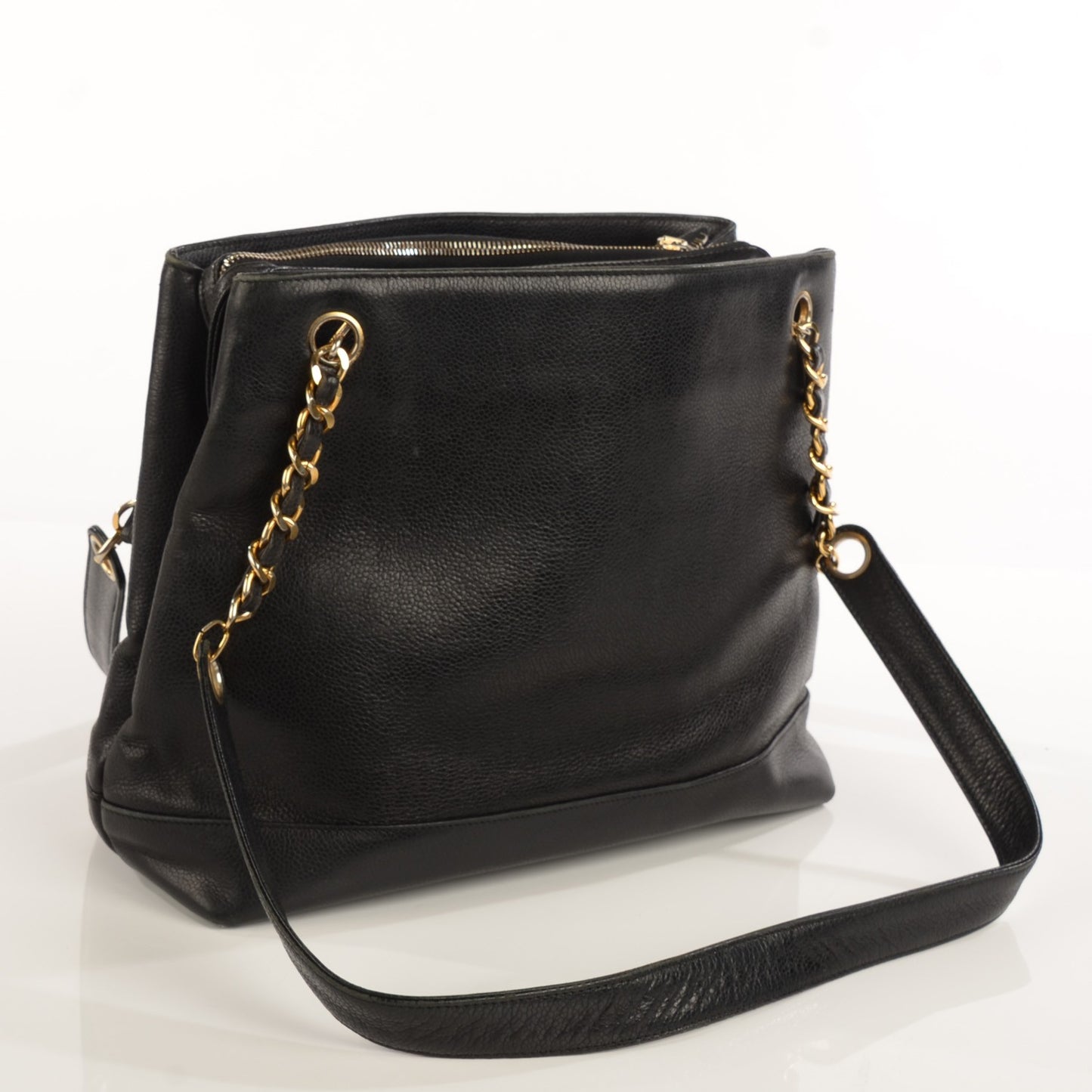 Caviar CC Shoulder Bag Black
