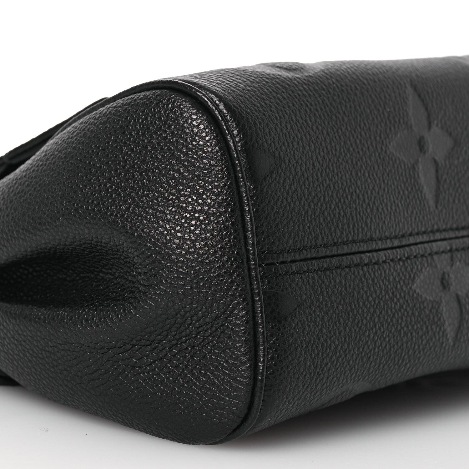 Louis Vuitton Empreinte Monogram Giant Favorite Black 9 of 14