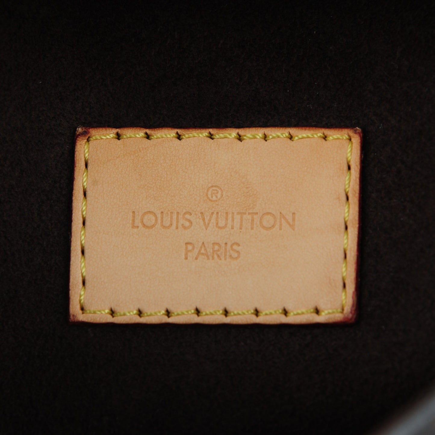 Monogram Metis