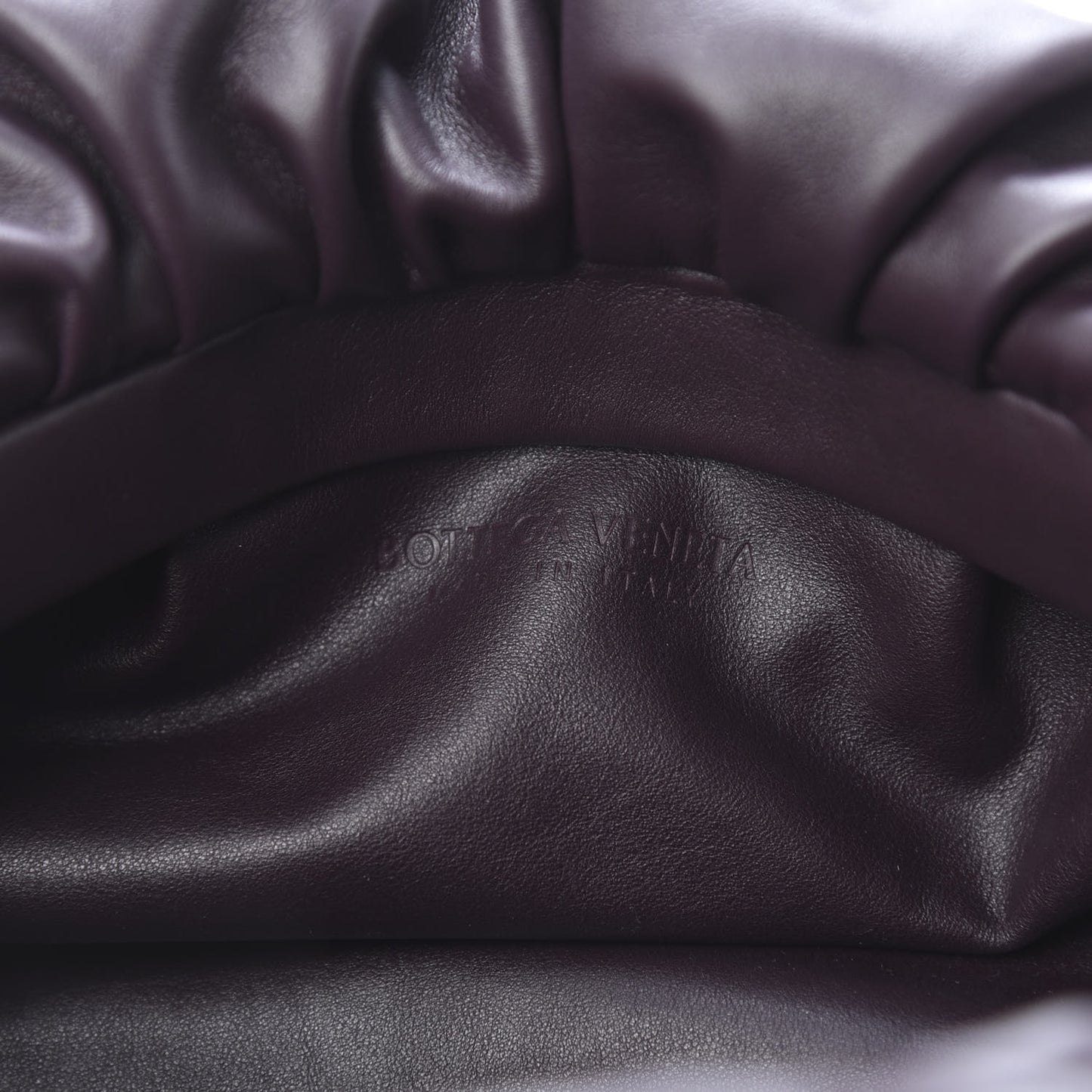 Calfskin The Pouch Chain Grape