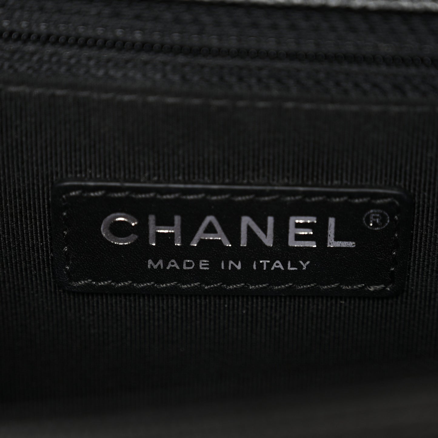 Caviar Quilted New Medium Boy Flap Black