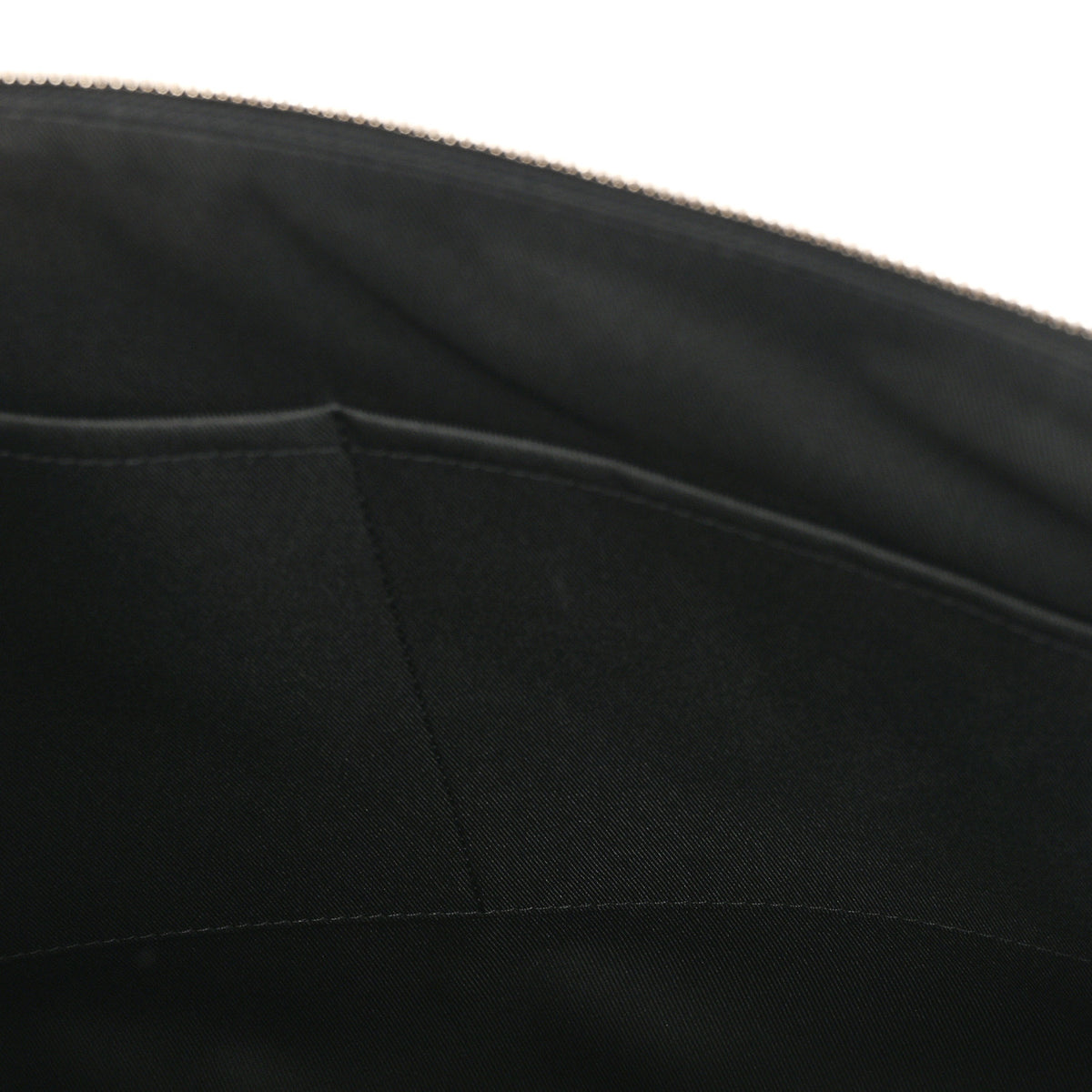 Taiga Slim Briefcase Black