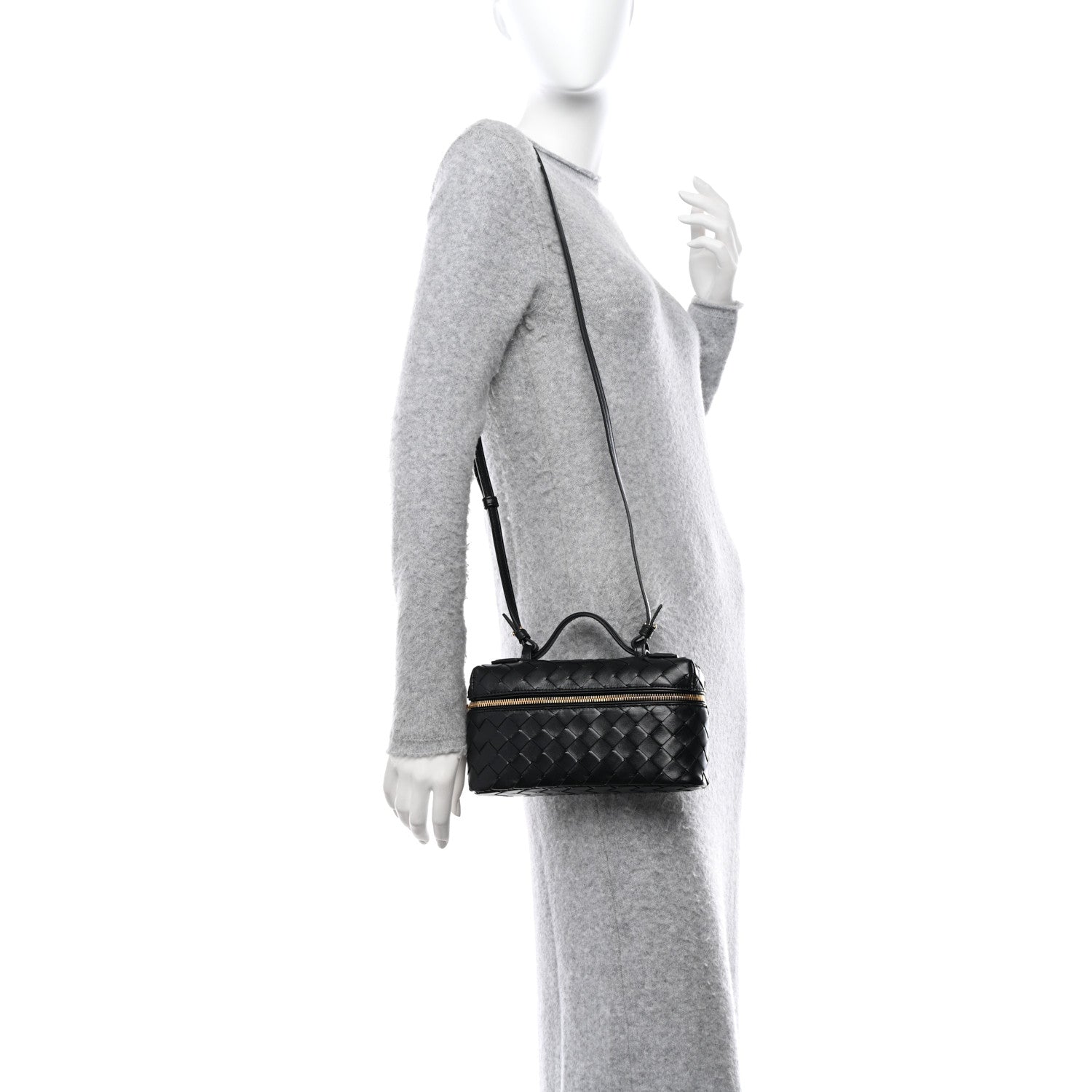 Bottega Veneta Calfskin Intrecciato Bang Bang Vanity Case Black 2 of 9