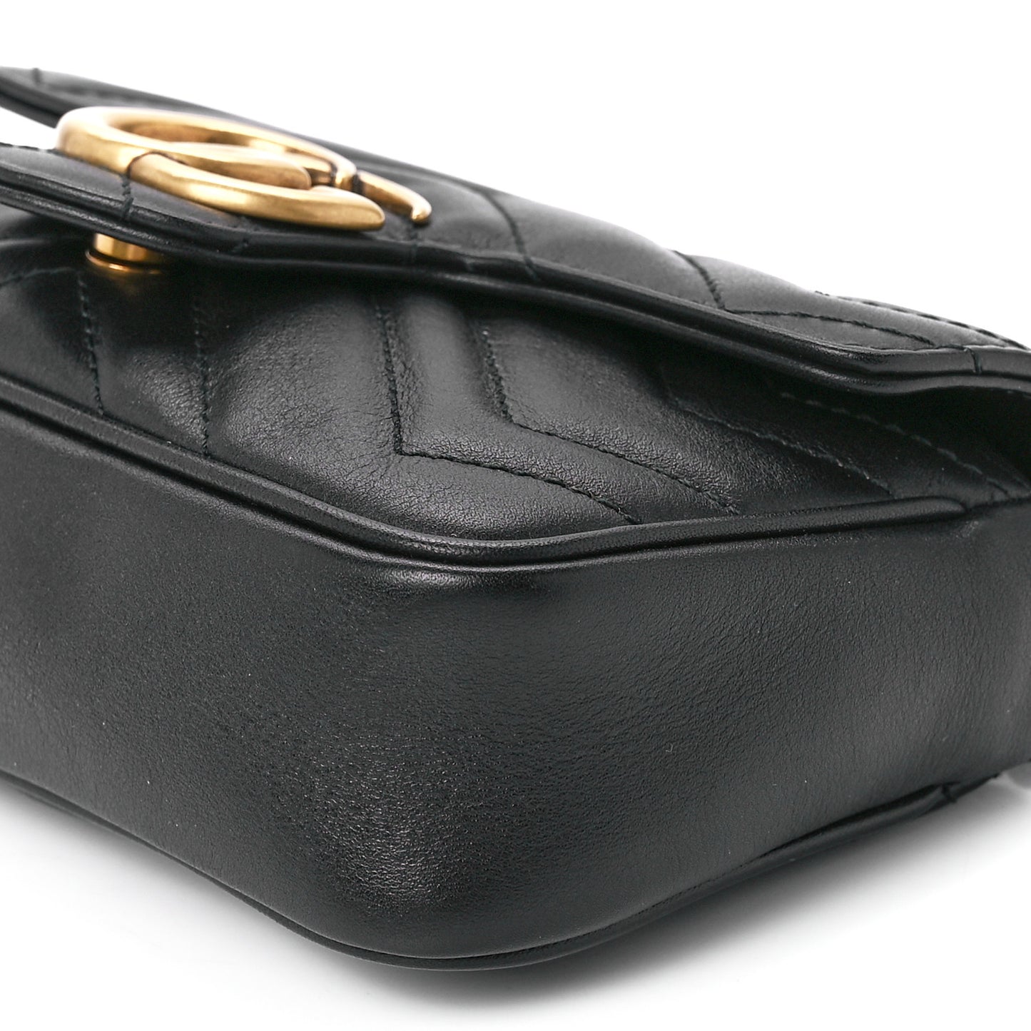 Calfskin Matelasse Super Mini GG Marmont Shoulder Bag Black