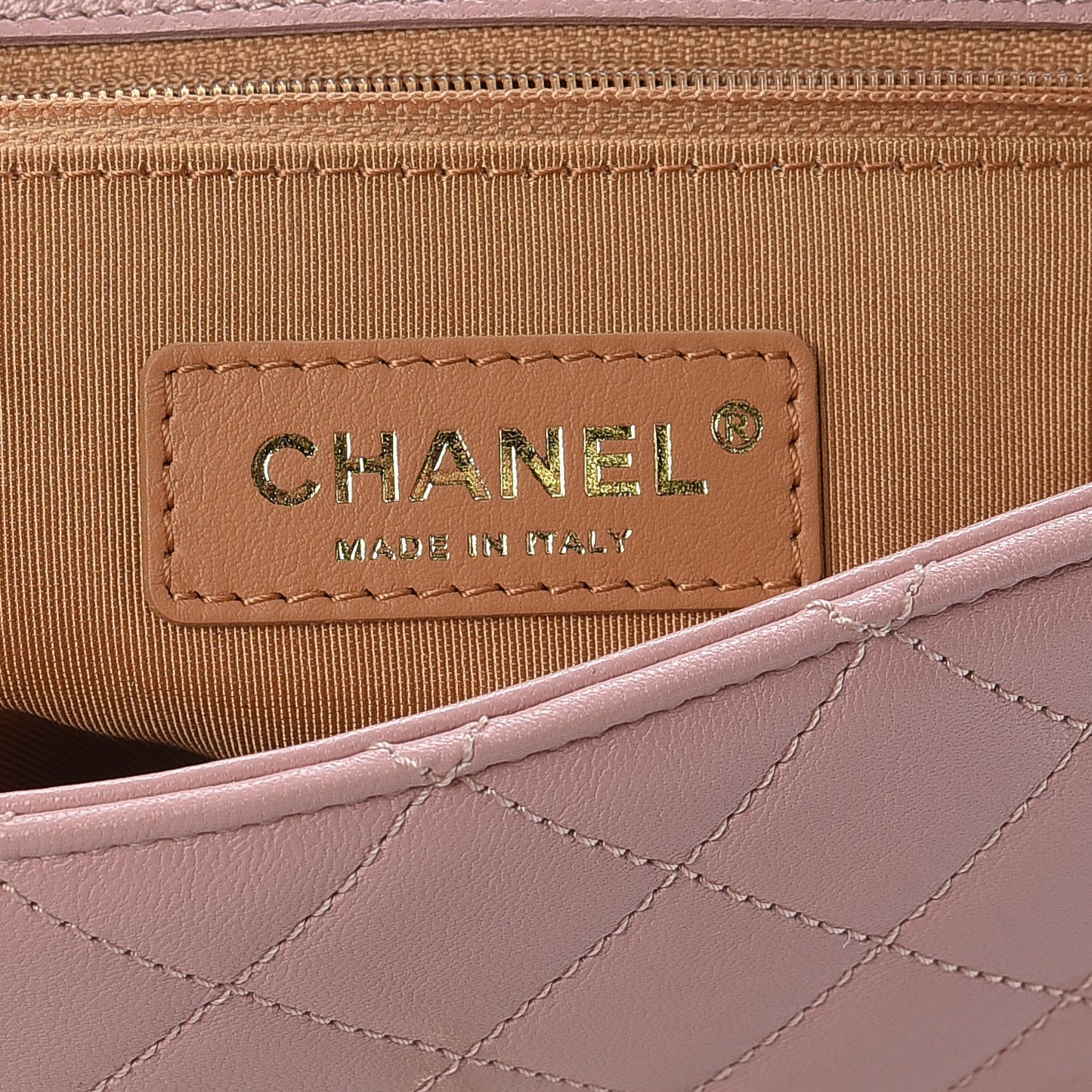 Lambskin Quilted Curved Flap Pink