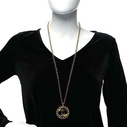 Chanel Metal CC Heart Medallion Chain Pendant Necklace Gold 2 of 5