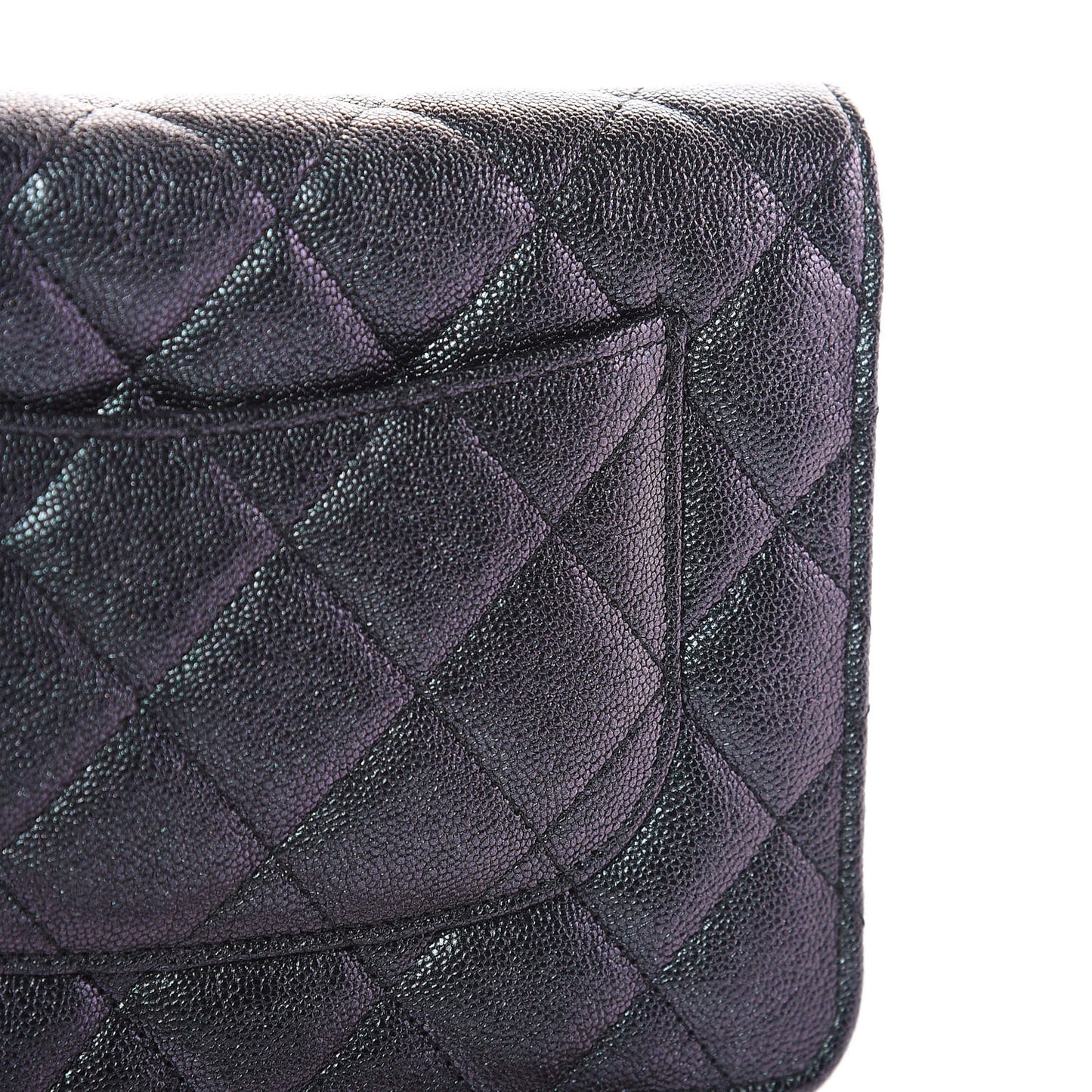 Iridescent Caviar Quilted Wallet On Chain WOC Black