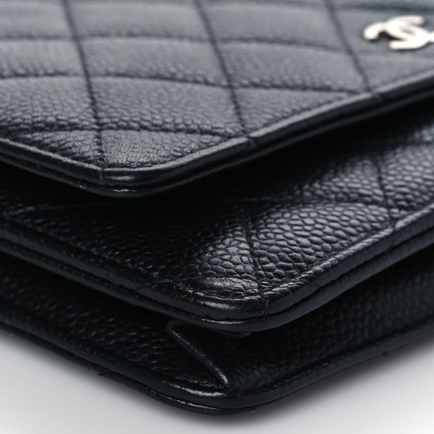 Caviar Quilted Wallet On Chain WOC Black