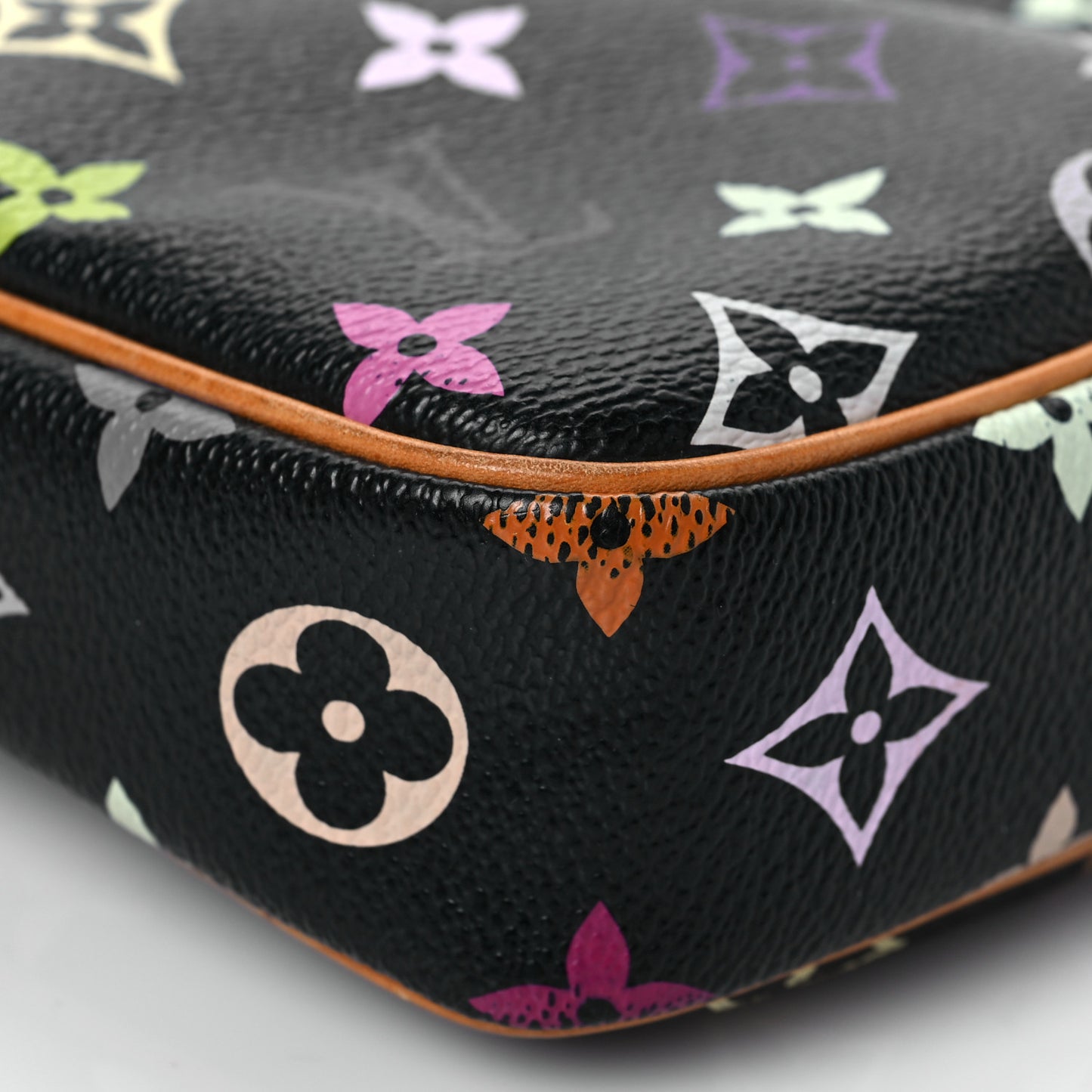 Monogram Multicolor Rift Black