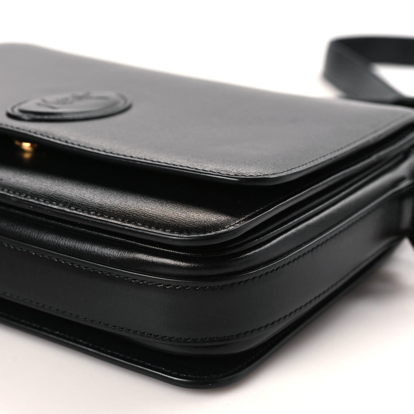 Calfskin Medium Le 61 Shoulder Bag Black